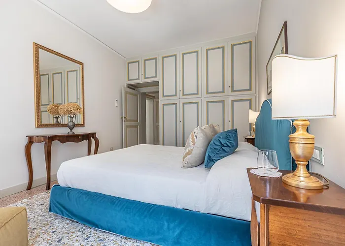 Ca' Romantica Terrace With Balcony And Side Canal View Apartamento Veneza