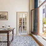 Ca' Romantica Terrace With Balcony And Side Canal View *