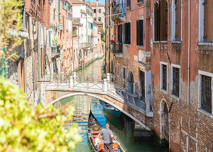 Ca' Romantica Terrace With Balcony And Side Canal View 아파트